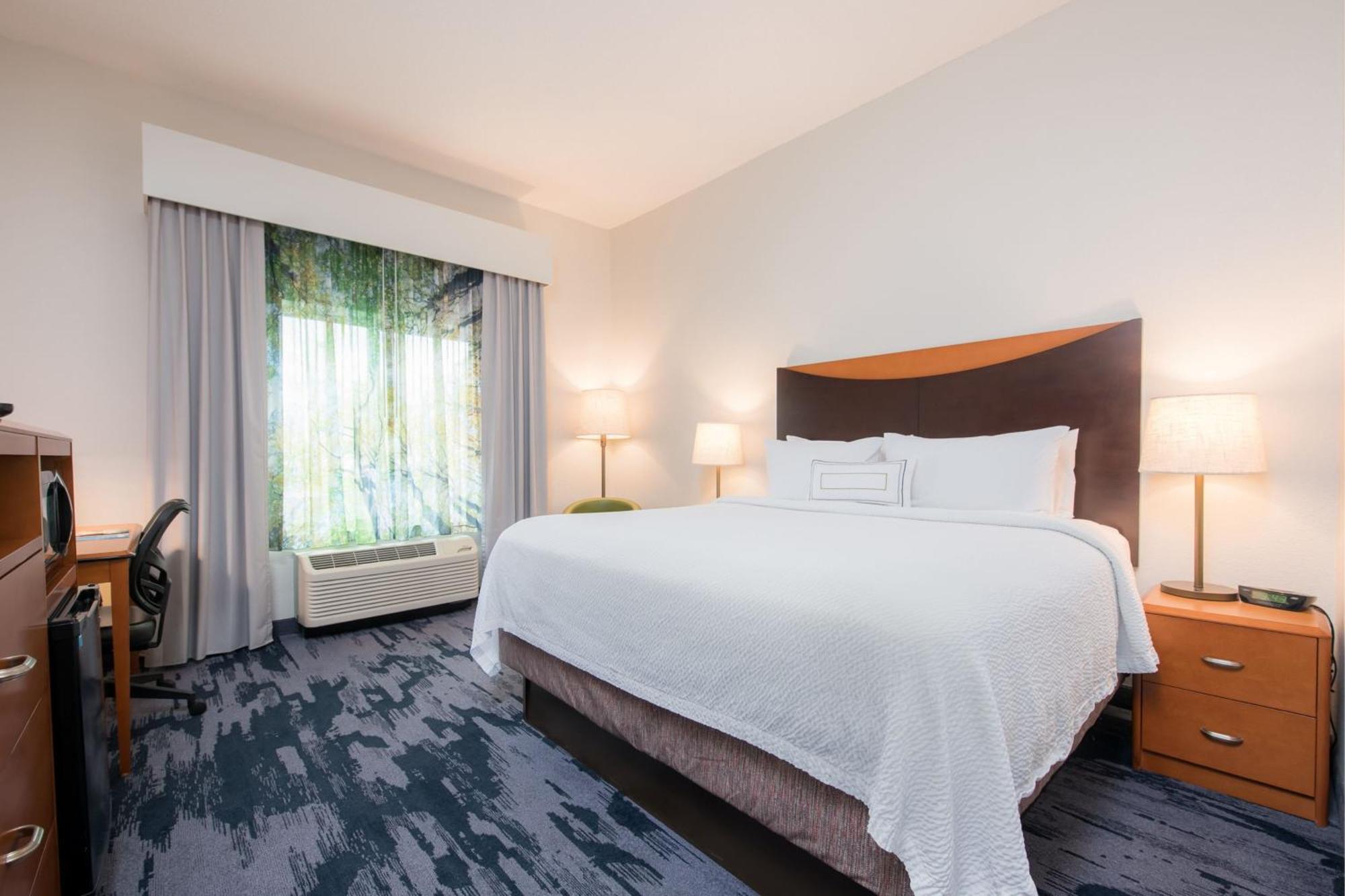 Fairfield Inn Suites Brunswick Exteriör bild