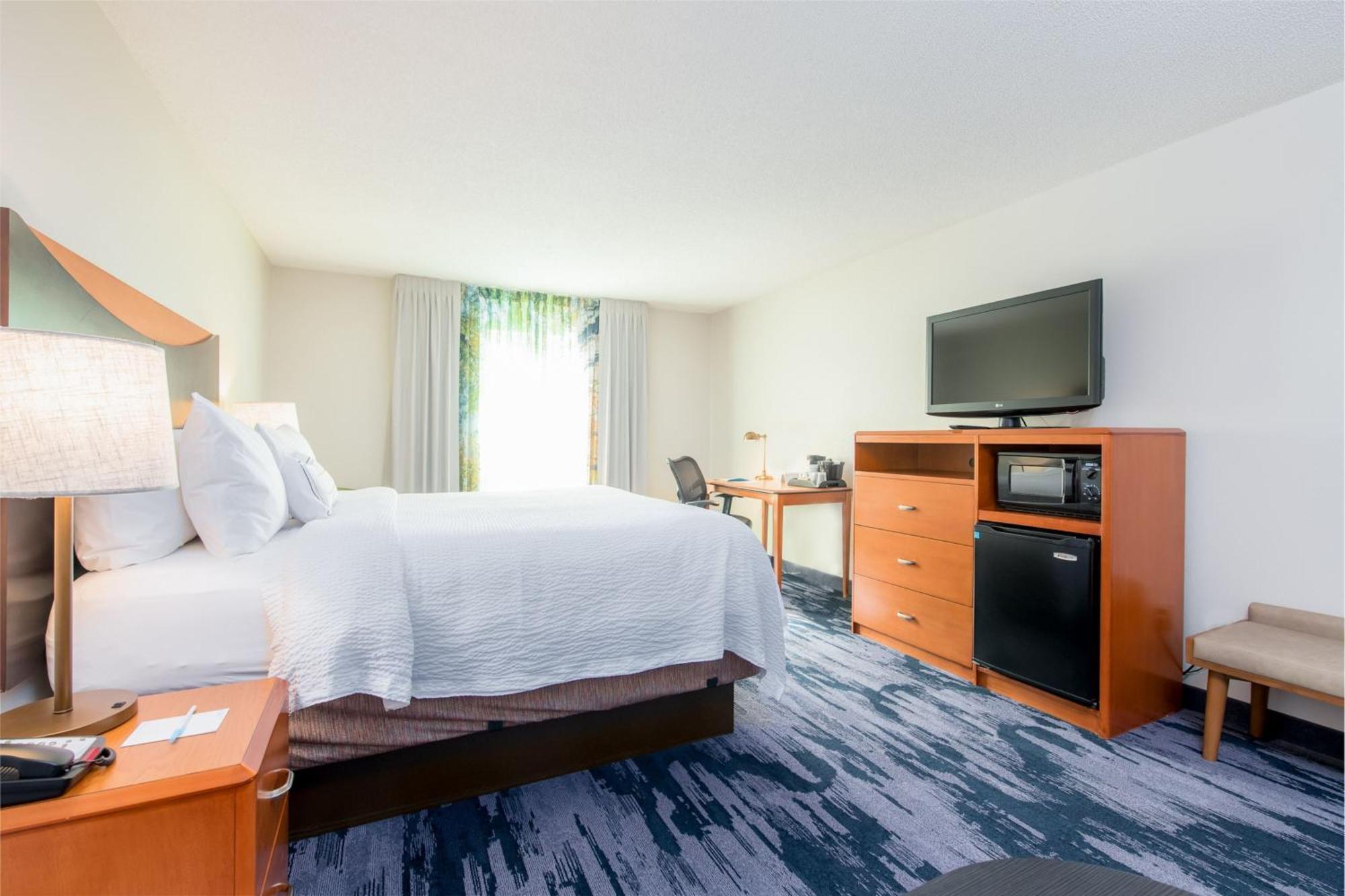 Fairfield Inn Suites Brunswick Exteriör bild