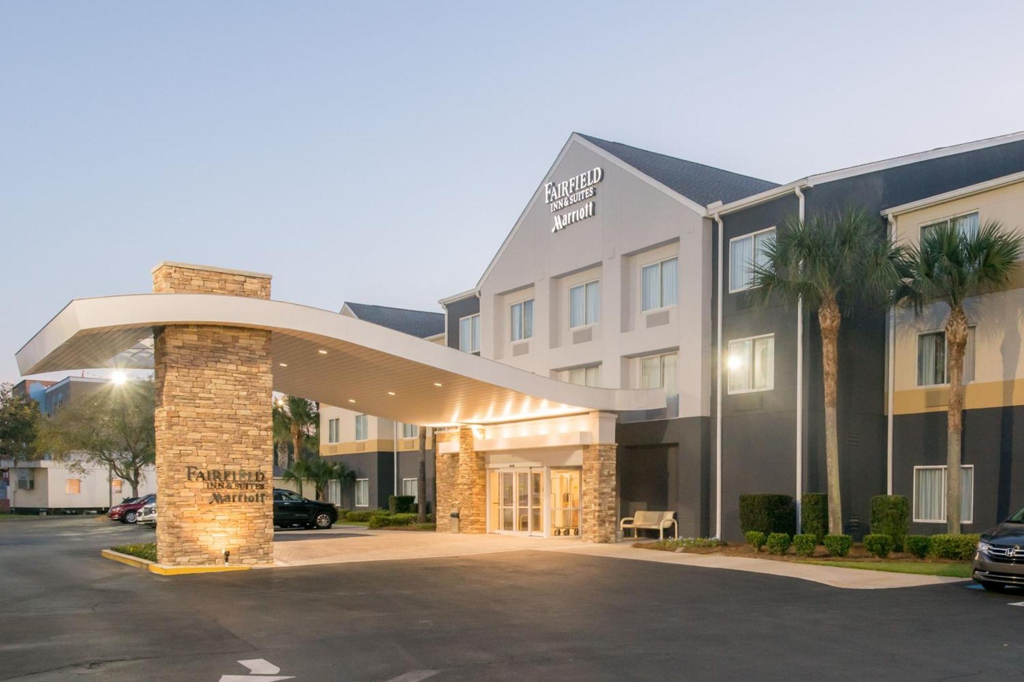 Fairfield Inn Suites Brunswick Exteriör bild